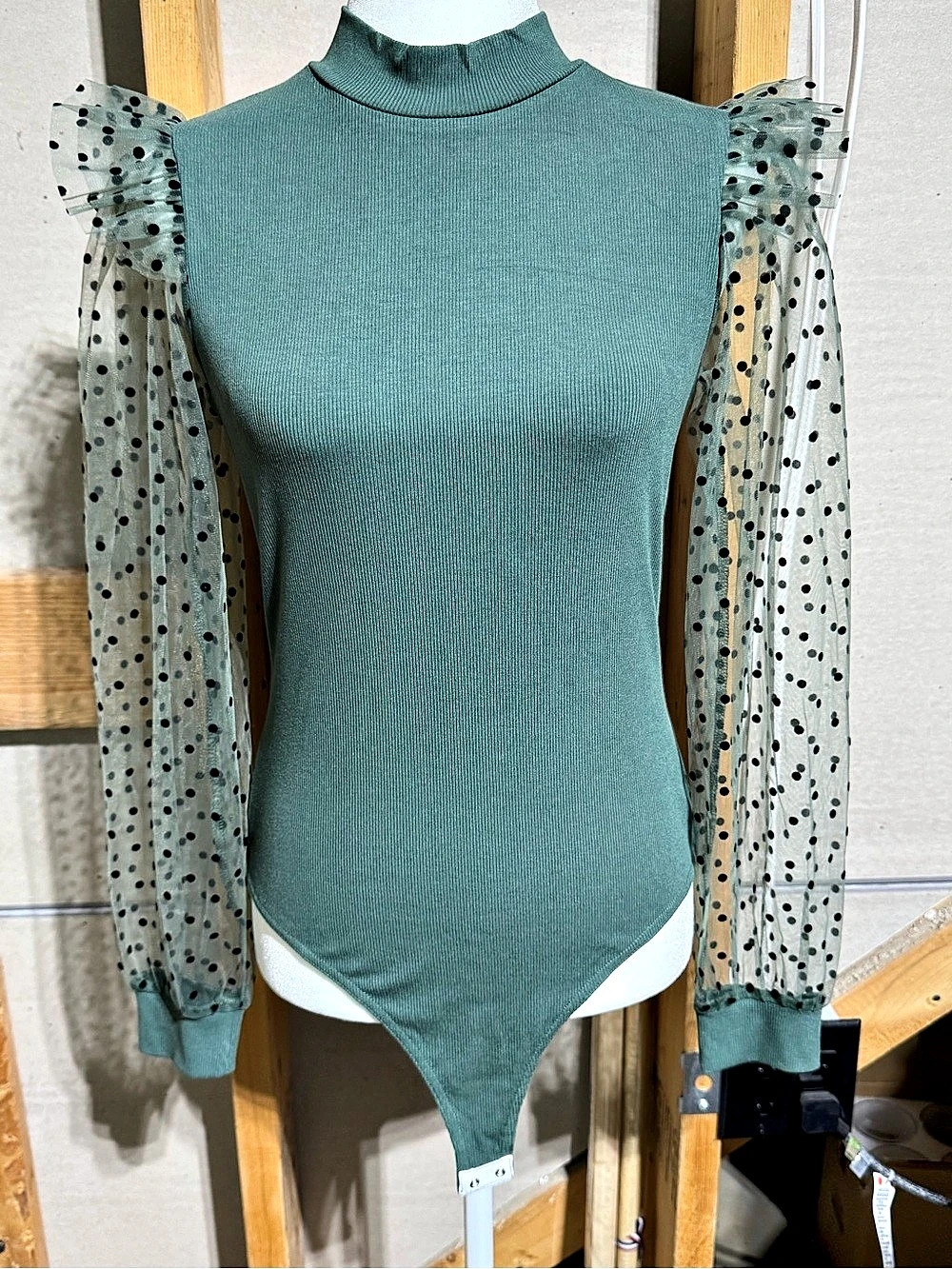 Mock Neck Polka Dot Sheer Sleeve Bodysuit in Green Size Large